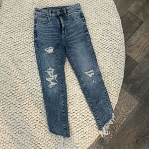 American Eagle Highest Rise Jegging Crop Denim Ripped Destroyed Jeans